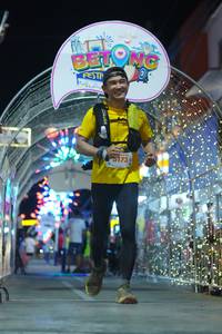 BIB: 5173
                            <button type="button" onclick="openModal(21830225)" class="btn btn-primary btn-sm float-right btn-popup" data-toggle="modal" data-target=".modal-high-quality">
                        <i class="fas fa-shopping-cart"></i> Add to Cart
                    </button>
                                            <button type="button" onclick="isThisMe(21830225, true)" class="btn btn-success btn-sm float-right btn-popup btn-isme hidden" data-toggle="tooltip" data-placement="bottom" title="นี่คือรูปของคุณใช่ไหม คลิกที่นี่เพื่อเอาเข้าอัลบั้ม">
                        <i class="fas fa-plus"></i> Add to album
                    </button>
                    <button type="button" onclick="isThisMe(21830225, false)" class="btn btn-warning btn-sm float-right btn-popup btn-isnotme hidden">
                        <i class="fas fa-ban"></i> Remove from album
                    </button>